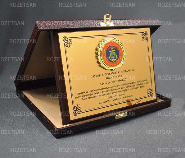 Plaket 027R